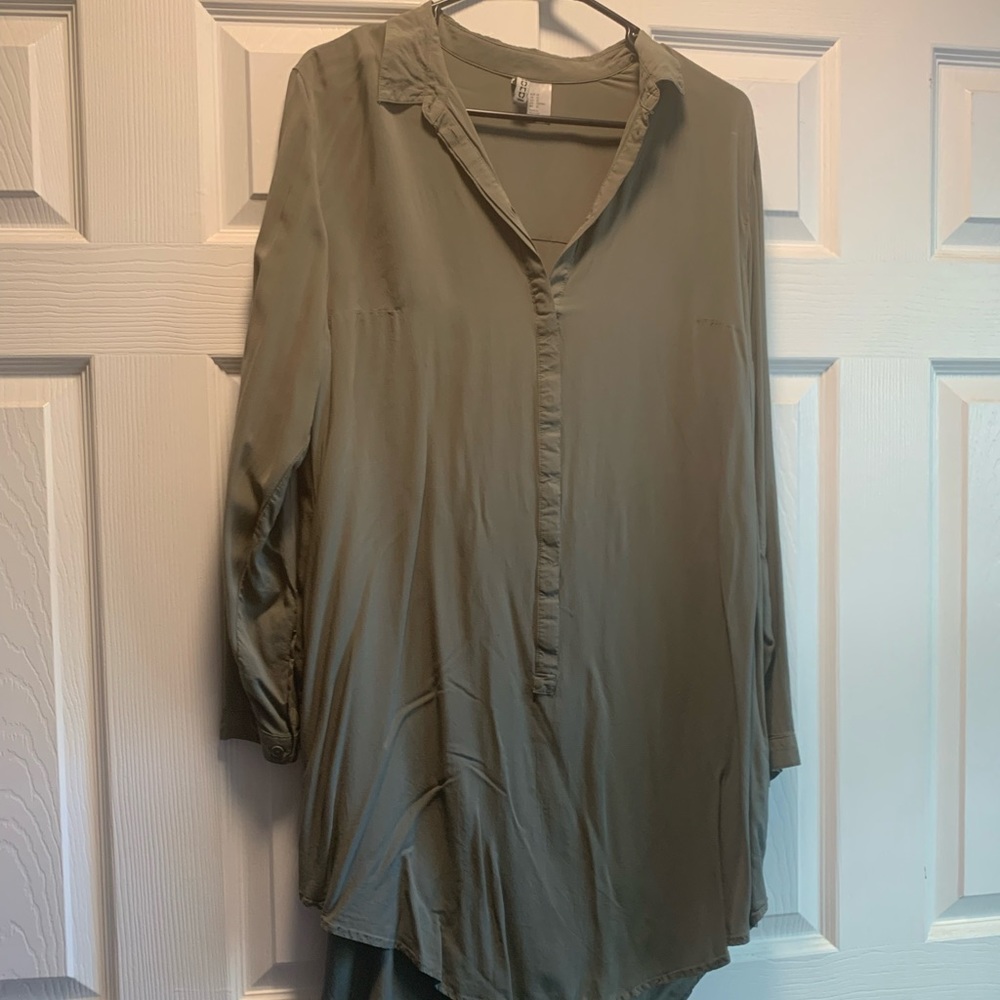 Button Up 3/4’s Sleeve Mini Dress